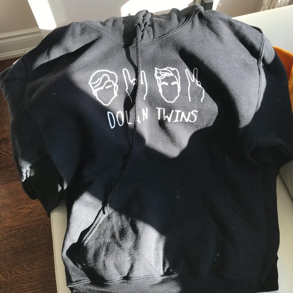 James Charles Sisters + DolanTwins Hoodies - SOLD* - Picture 3 of 3